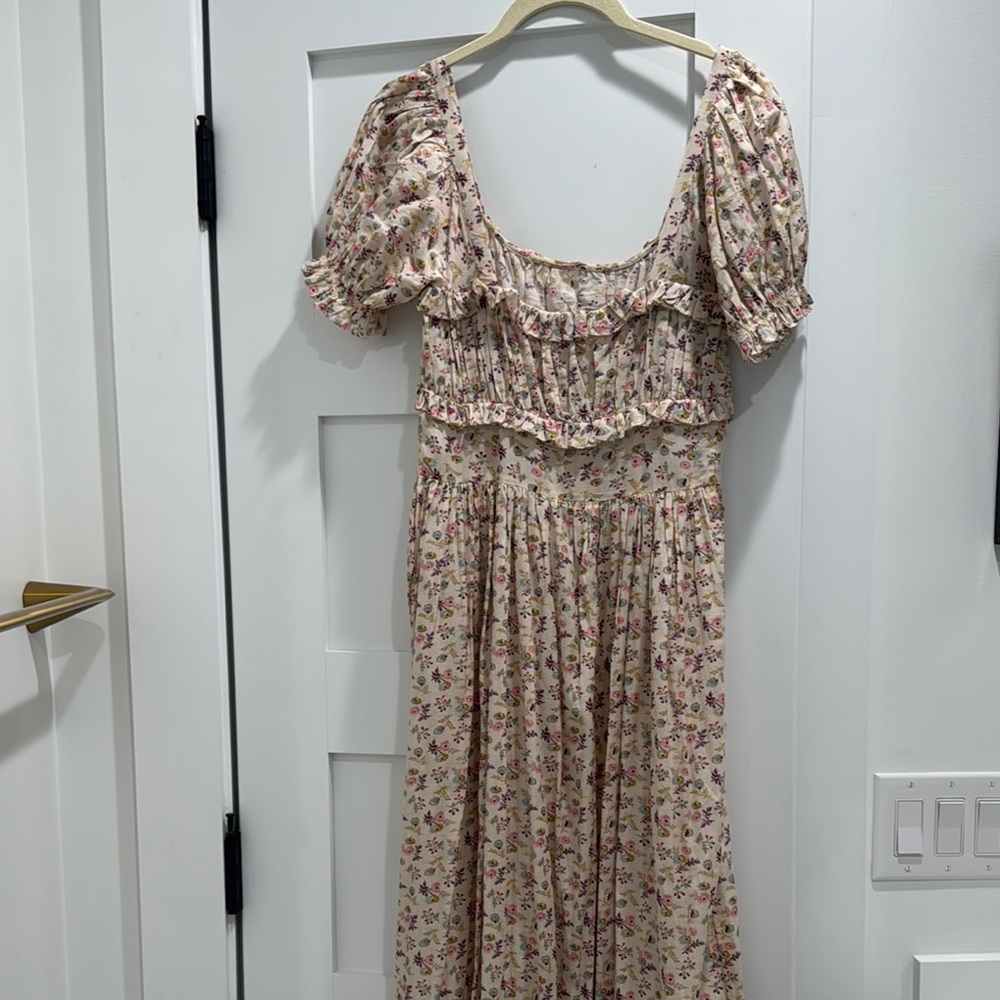 Doen floral Smocked Maxi Sundress